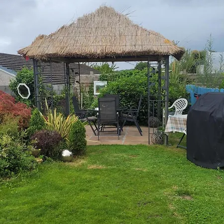 Wedger'S Hut Hotel Nenagh Room photo